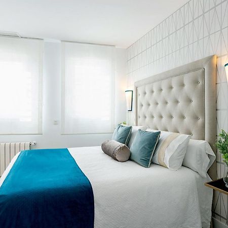 Genteel Home Mateos Gago Sevilla Bagian luar foto