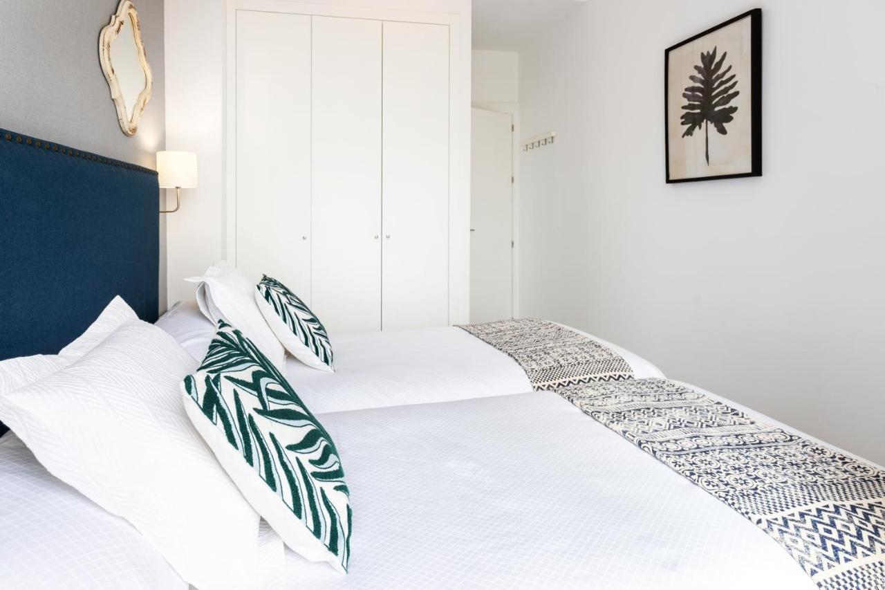 Genteel Home Mateos Gago Sevilla Bagian luar foto