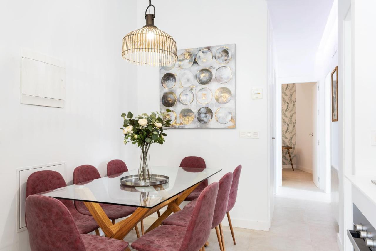 Genteel Home Mateos Gago Sevilla Bagian luar foto