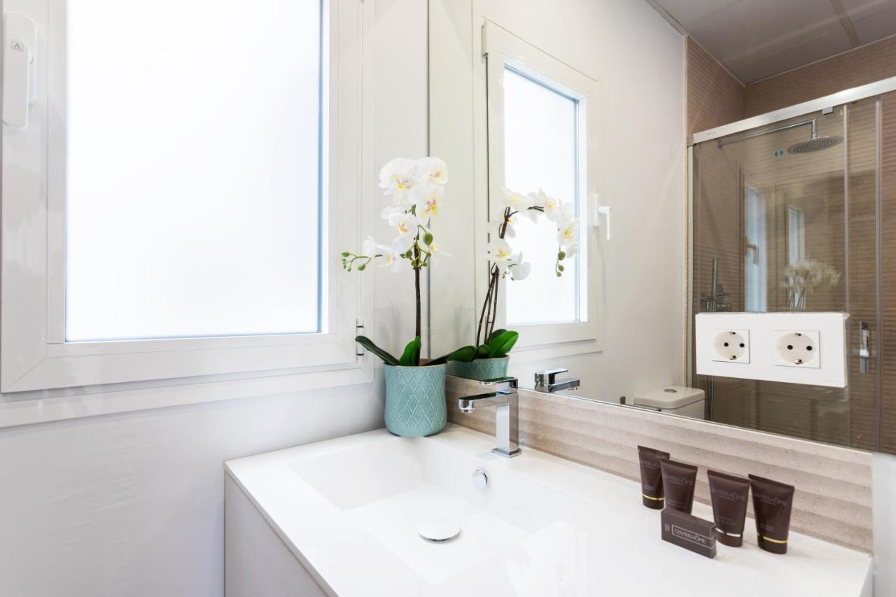 Genteel Home Mateos Gago Sevilla Bagian luar foto