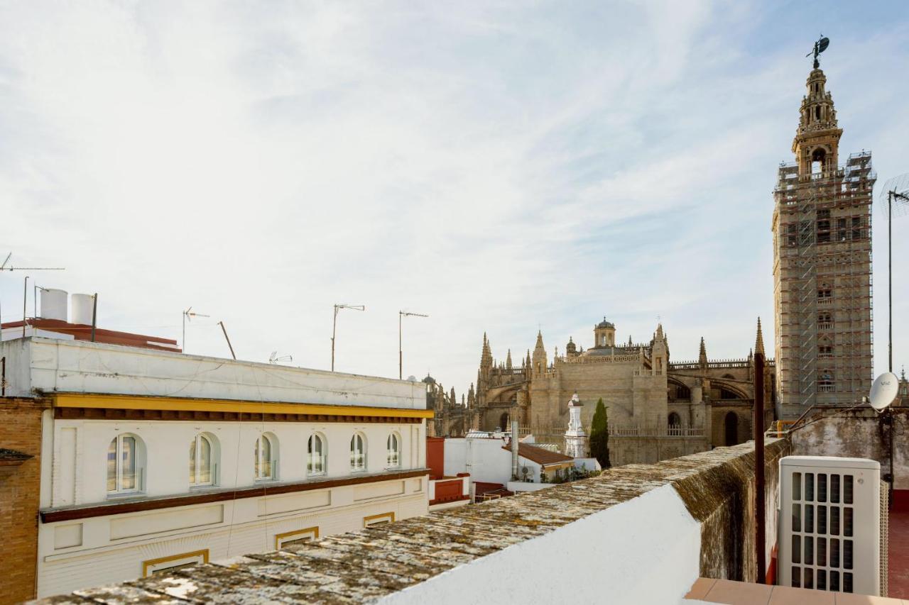 Genteel Home Mateos Gago Sevilla Bagian luar foto