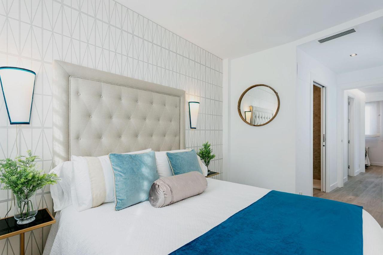 Genteel Home Mateos Gago Sevilla Bagian luar foto