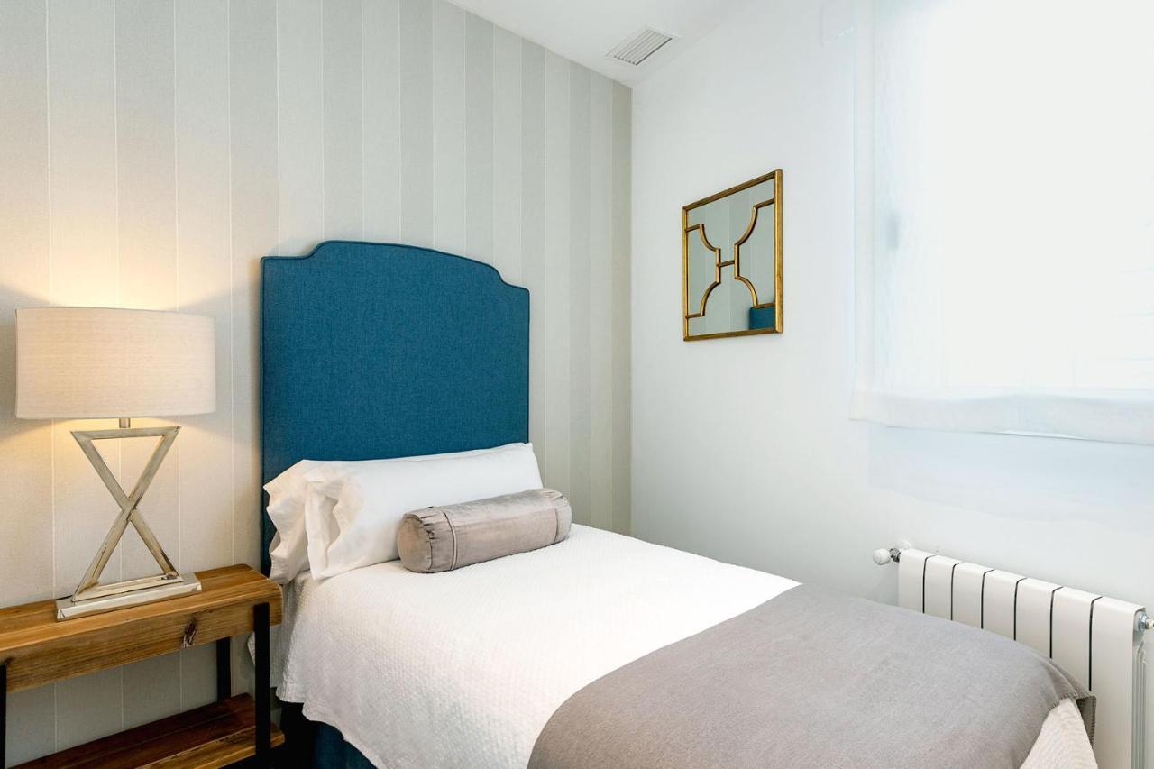 Genteel Home Mateos Gago Sevilla Bagian luar foto