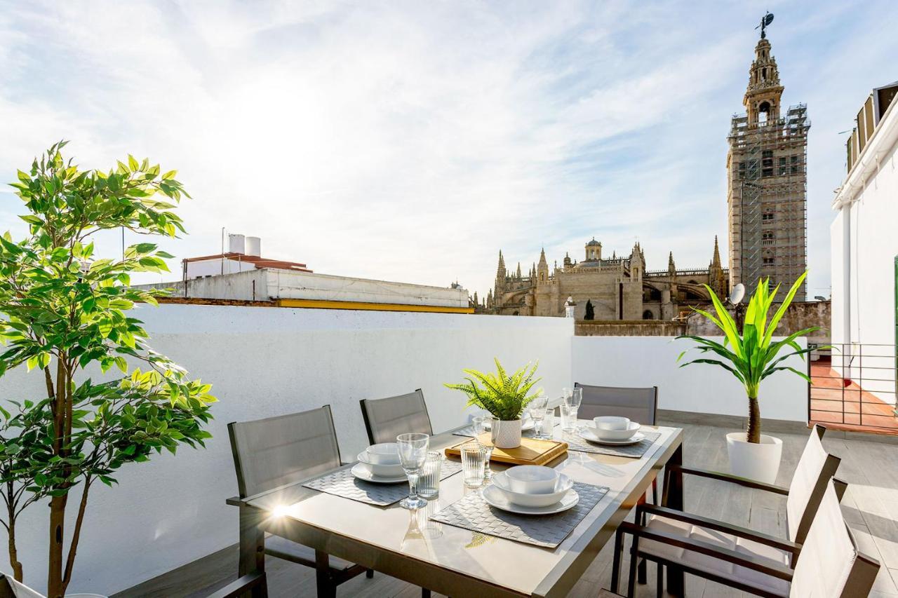 Genteel Home Mateos Gago Sevilla Bagian luar foto